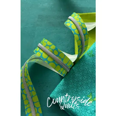 Lime Pebble Zipper Tape With Nickel Teeth