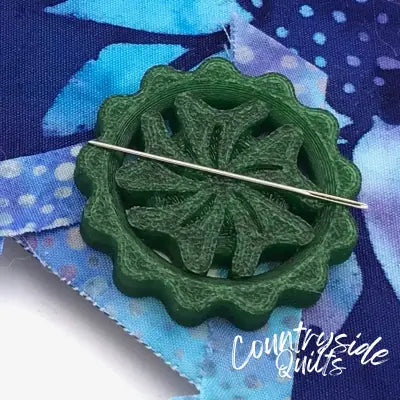 Needle Minder Emerald