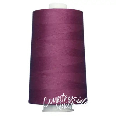Omni Polyester Thread 40wt 6000yd Magic Magenta