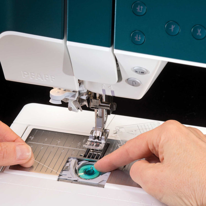 PFAFF® performance icon™ Sewing Machine