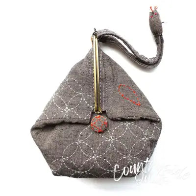 Sashiko Slide Clasp Pouch Full Kit Brown