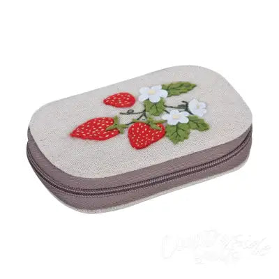 Sewing Kit Strawberry