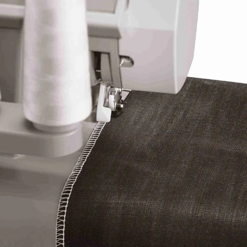 SINGER® 14HD854 Heavy Duty Serger Overlock/Serger 230413112