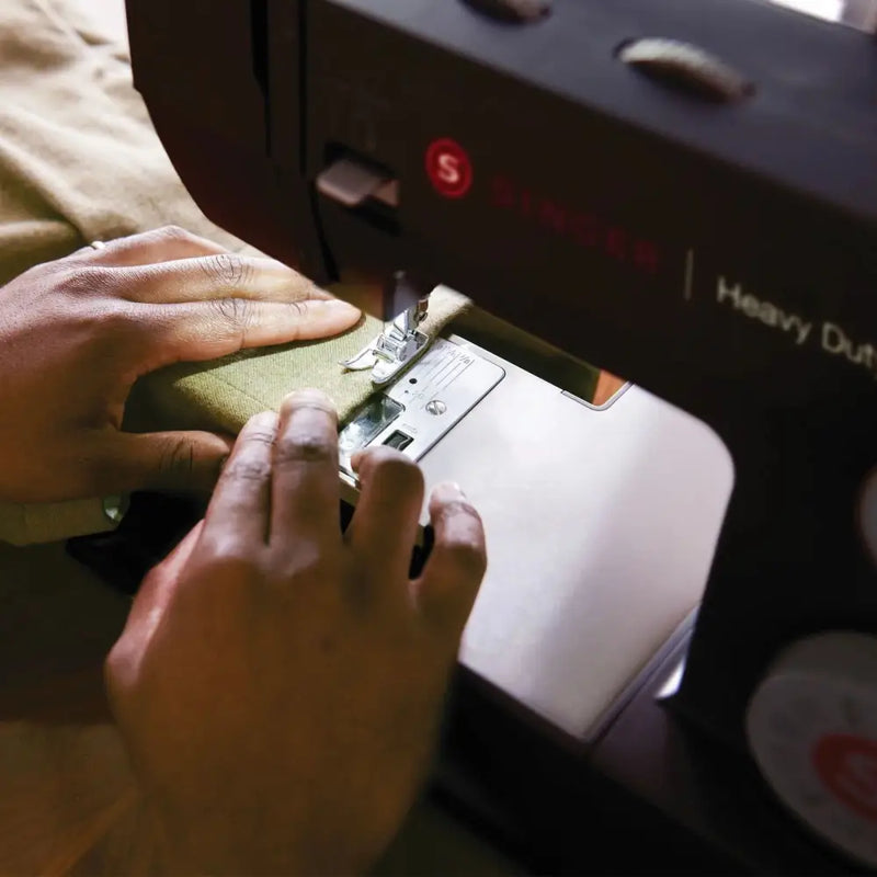 SINGER® Heavy Duty 4432 Black Sewing Machine - Special