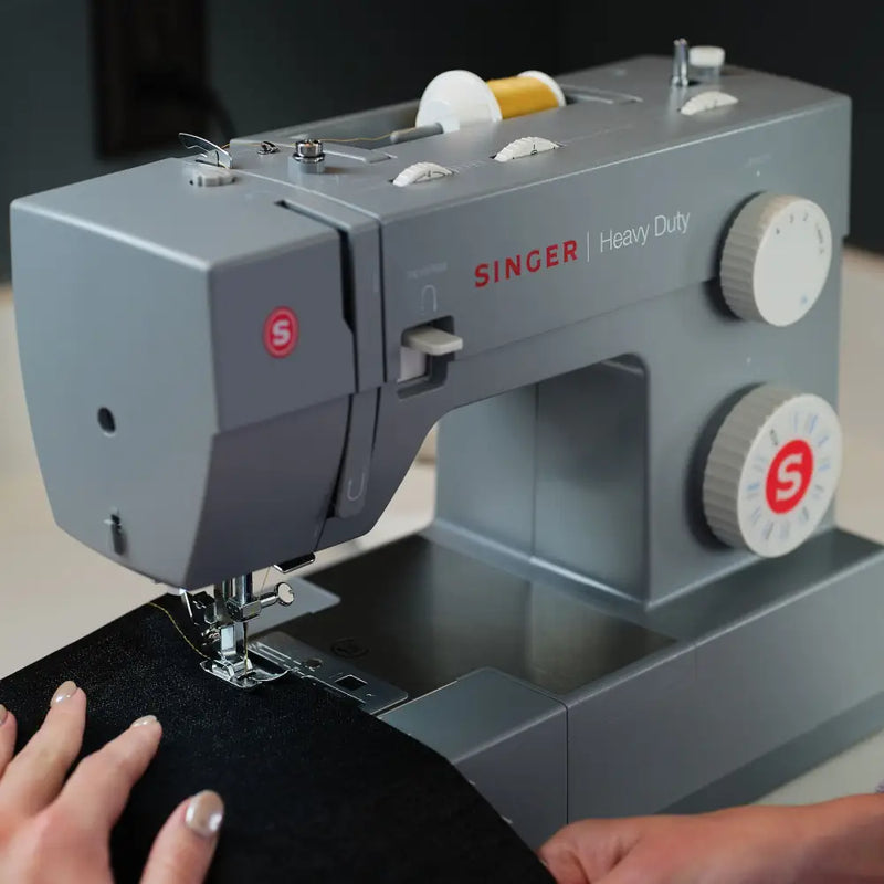 SINGER® Heavy Duty 4432 Sewing Machine 230452112