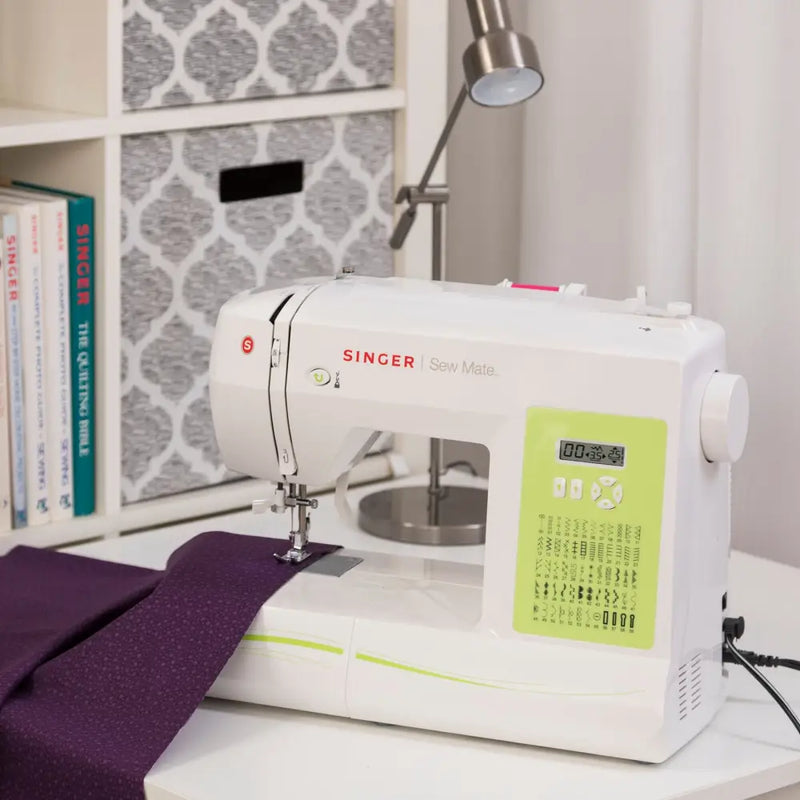 SINGER® Sew Mate 5400 Sewing Machine 230003112
