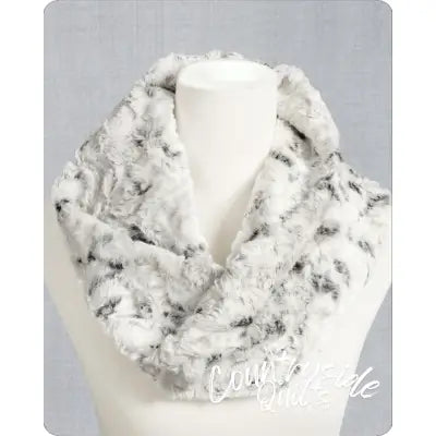 Snowy Owl Alloy Infinity Scarf Kits
