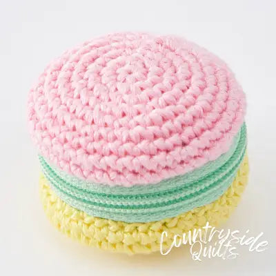 Tiny pouch crocheted with embroidery floss (Colourful Macaron)